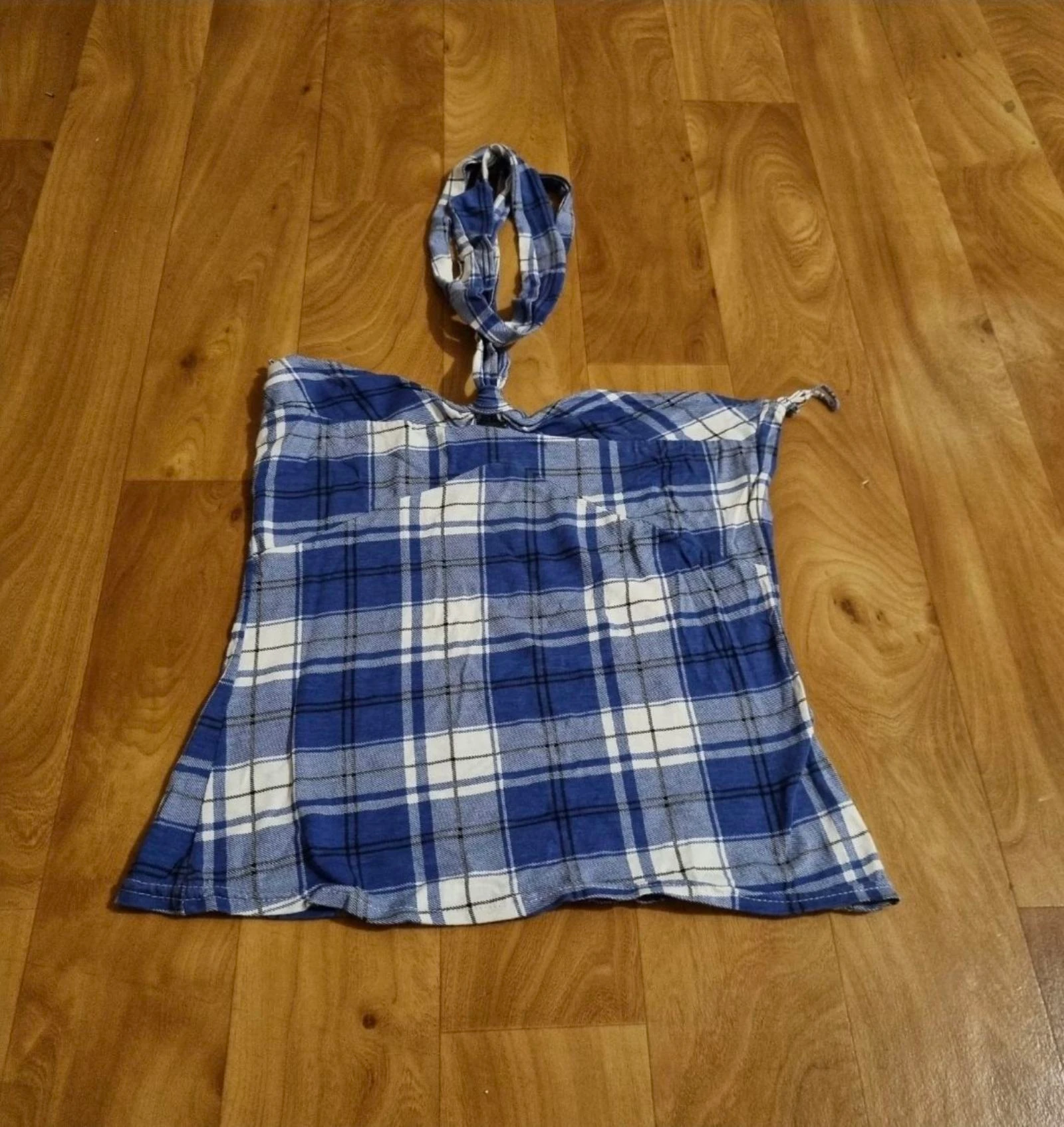 top bleu et blanc à carreaux taille 16 ans